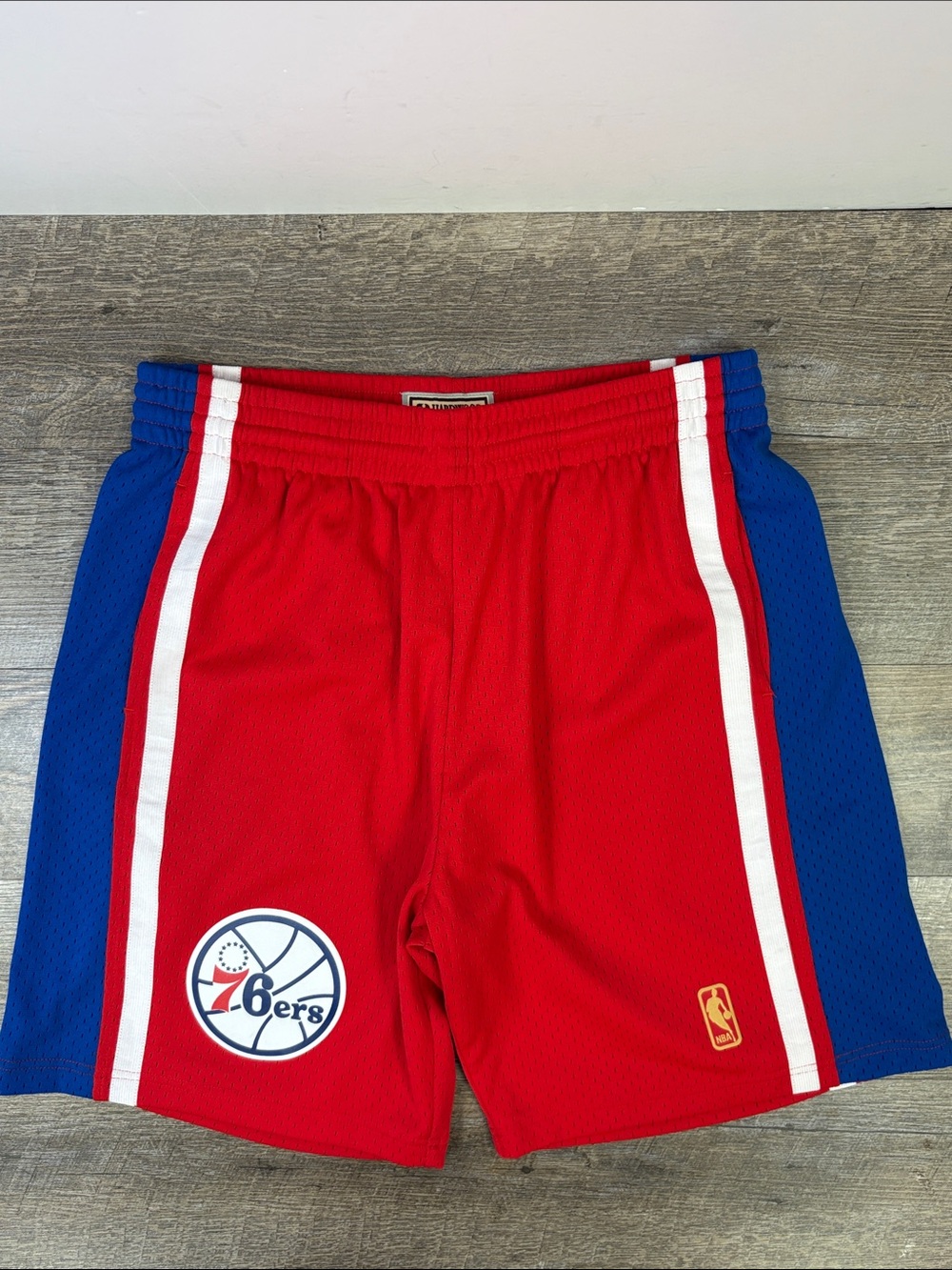 Mitchell & Ness Philadelphia 76ers Hardwood Classics Swingman Shorts Red Size L